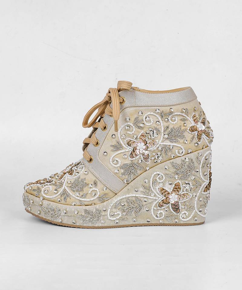 Gold synthetic embroidered casual shoes