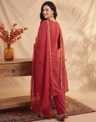 Maroon embroidered silk blend kurta trouser dupatta set 2