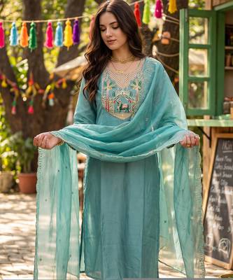 Sea green embroidered silk blend kurta trouser dupatta set 4