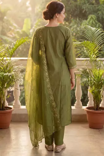 Green embroidered silk blend kurta trouser dupatta set