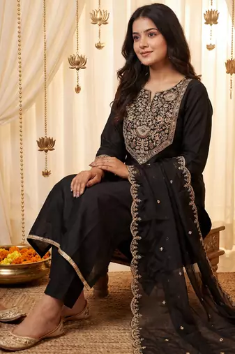 Black embroidered silk blend kurta trouser dupatta set