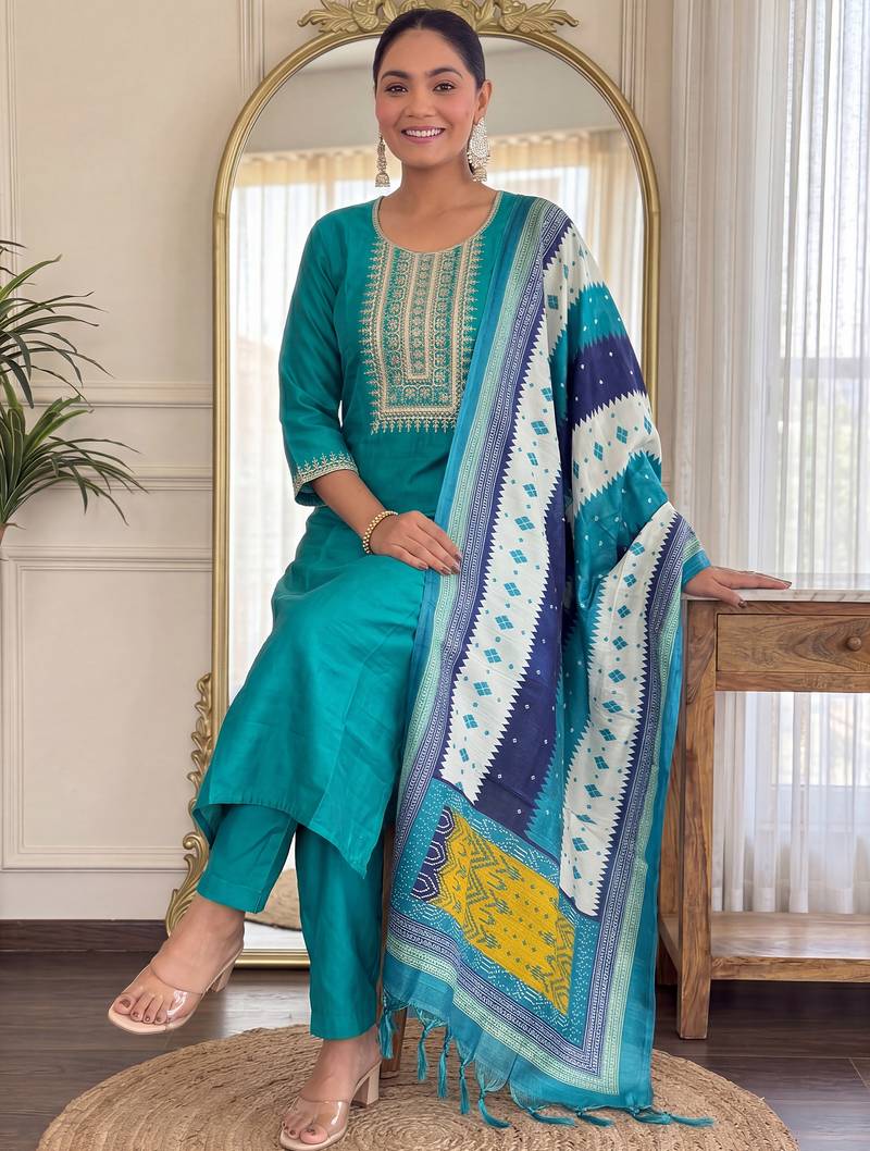 Green embroidered silk blend kurta trouser dupatta set