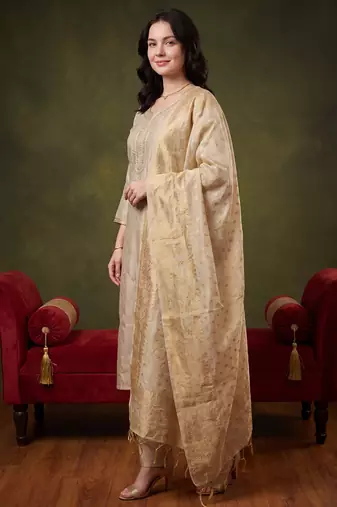 Off white embroidered silk blend kurta trouser dupatta set