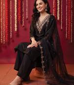 Black embroidered silk blend kurta trouser dupatta set