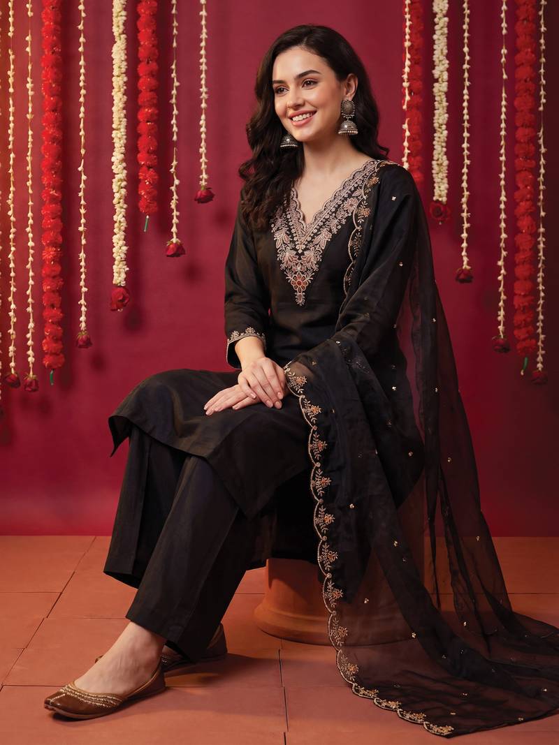 Black embroidered silk blend kurta trouser dupatta set