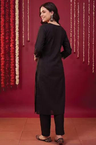 Black embroidered silk blend kurta trouser dupatta set