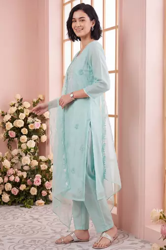 Blue embroidered silk blend kurta trouser dupatta set