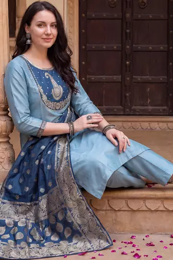 Blue embroidered silk blend kurta trouser dupatta set