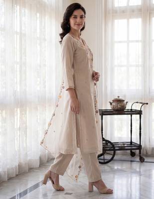 Beige embroidered silk blend kurta trouser dupatta set 1