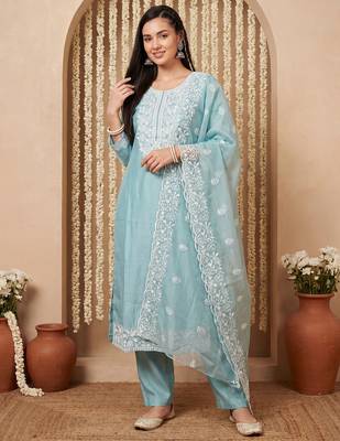 Blue embroidered silk blend kurta trouser dupatta set 4