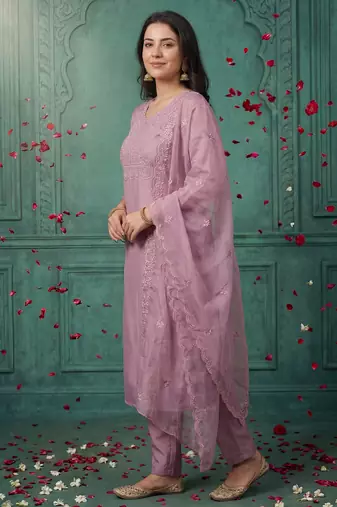 Pink embroidered silk blend kurta trouser dupatta set