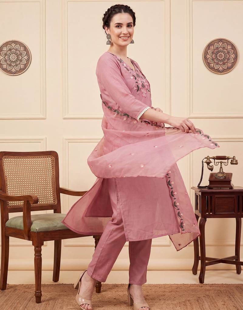 Pink embroidered silk blend kurta trouser dupatta set