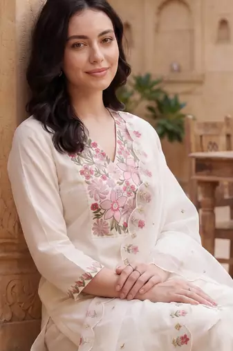 White embroidered silk blend kurta trouser dupatta set
