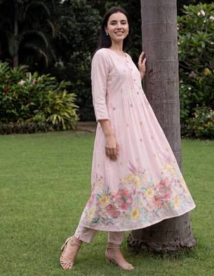 Pink embroidered pure cotton kurta trouser dupatta set 4