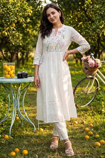 Off white embroidered pure cotton kurta trouser dupatta set