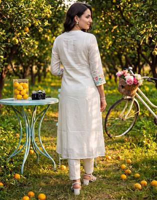 Off white embroidered pure cotton kurta trouser dupatta set 2