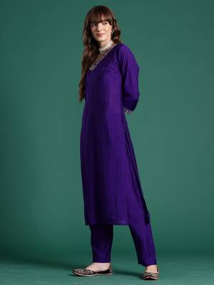 Purple embroidered silk blend kurta trouser dupatta set 4