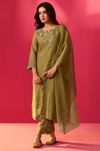 Green embroidered silk blend kurta trouser dupatta set
