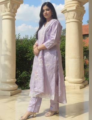 Lavender embroidered pure cotton kurta trouser dupatta set 1