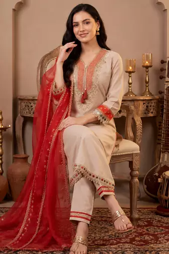Cream embroidered silk blend kurta trouser dupatta set