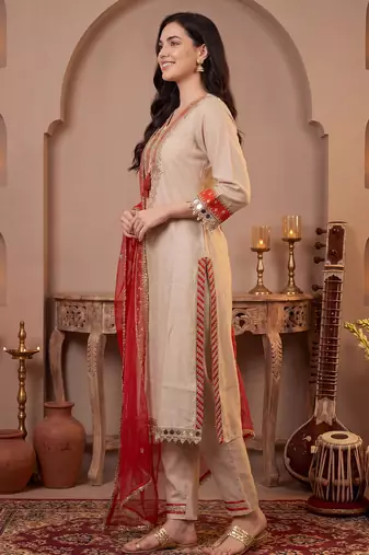 Cream embroidered silk blend kurta trouser dupatta set