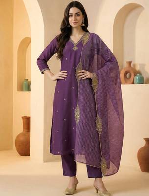 Purple embroidered silk blend kurta trouser dupatta set 4