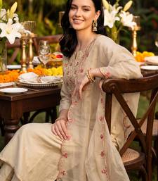 Off white embroidered liva kurta trouser dupatta set