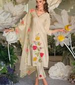 Off white embroidered silk blend kurta trouser dupatta set