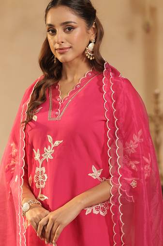 Pink embroidered silk blend kurta trouser dupatta set