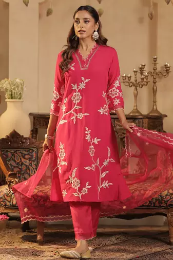 Pink embroidered silk blend kurta trouser dupatta set