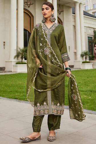 Green embroidered silk blend kurta trouser dupatta set