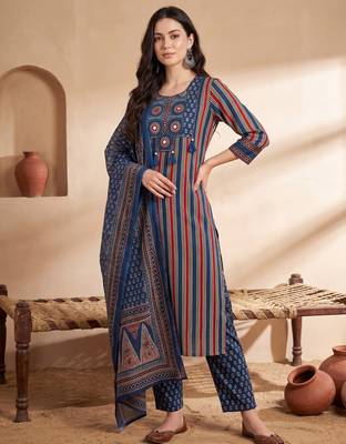 Blue printed pure cotton kurta trouser dupatta set 1