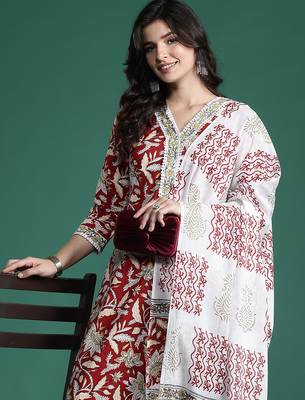 Maroon printed pure cotton kurta trouser dupatta set 2