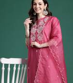 Pink solid silk blend kurta trouser dupatta set