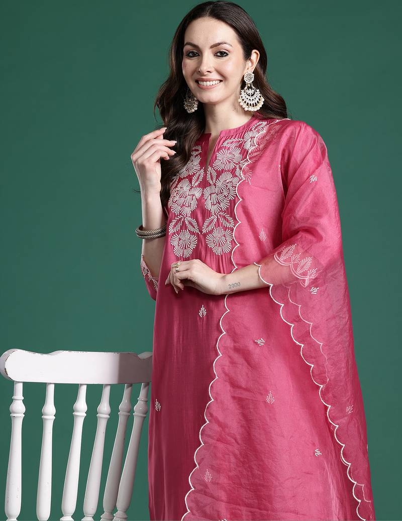 Pink solid silk blend kurta trouser dupatta set