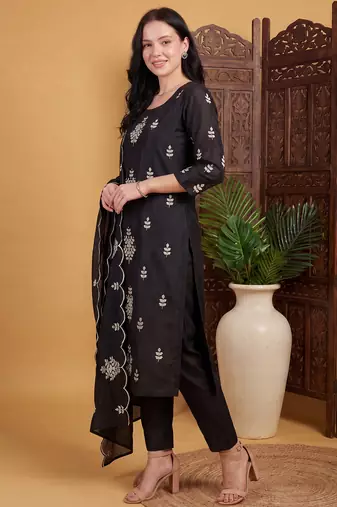 Black embroidered silk blend kurta trouser dupatta set