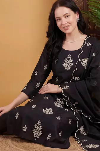 Black embroidered silk blend kurta trouser dupatta set