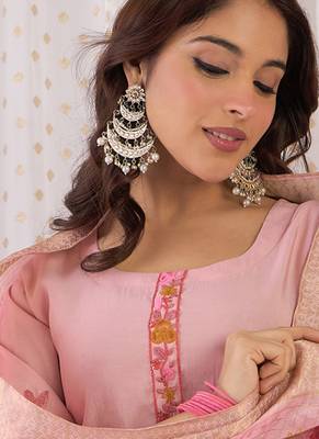 Peach embroidered silk blend kurta trouser dupatta set 2