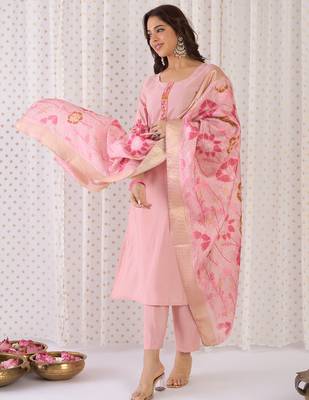 Peach embroidered silk blend kurta trouser dupatta set 1