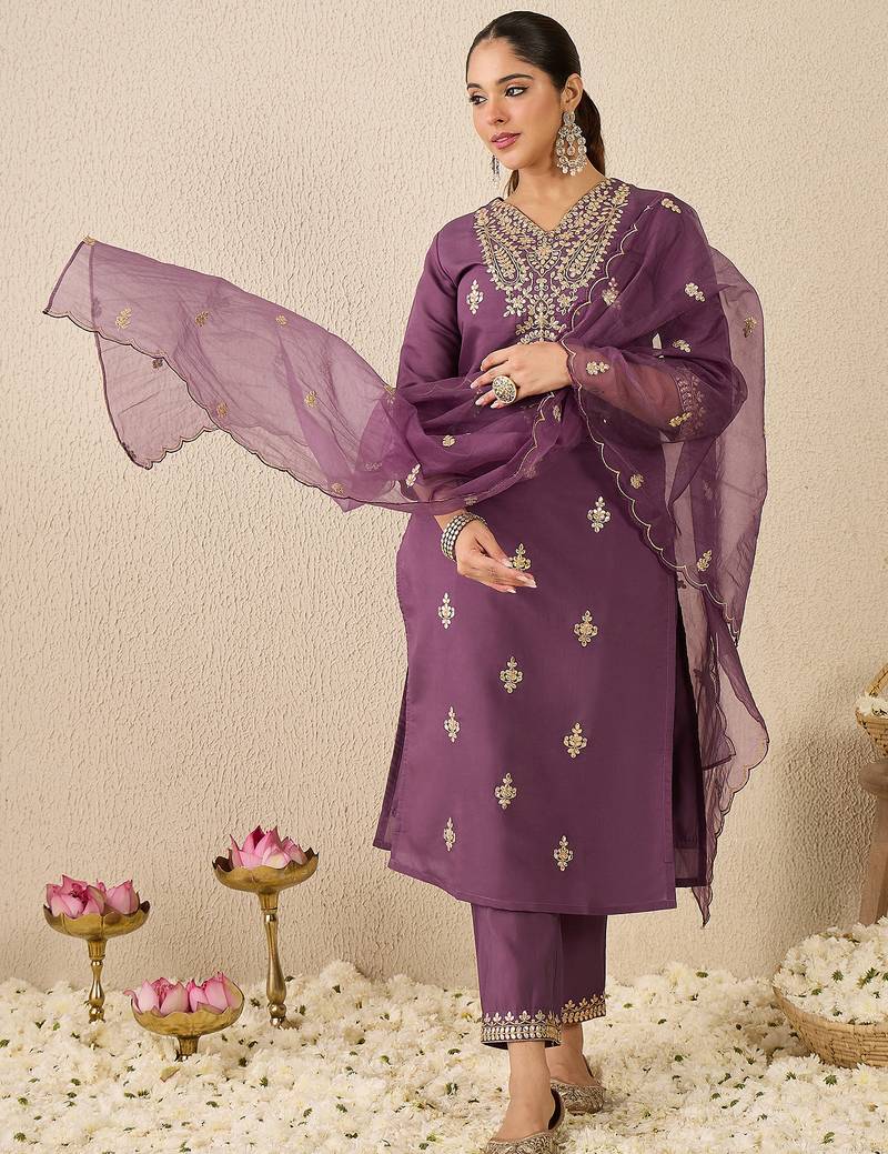 Mauve embroidered silk blend kurta trouser dupatta set
