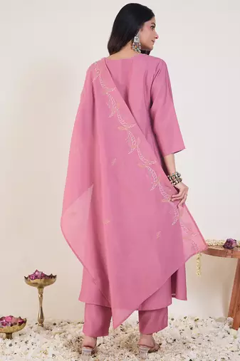 Pink embroidered silk blend kurta trouser dupatta set