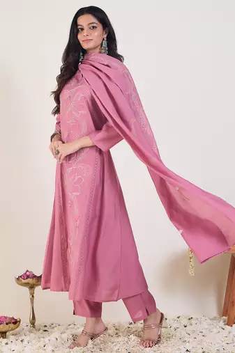 Pink embroidered silk blend kurta trouser dupatta set