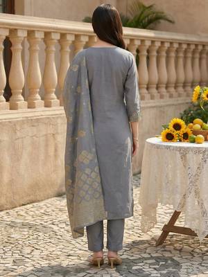Grey embroidered silk blend kurta trouser dupatta set 2