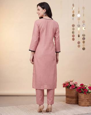 Peach embroidered silk blend kurta trouser dupatta set 3