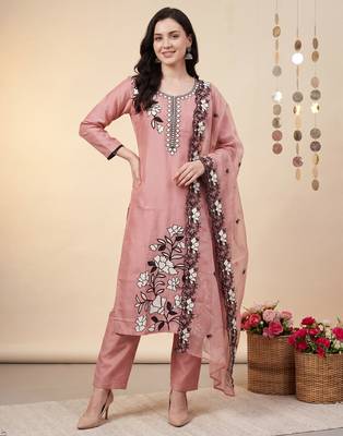 Peach embroidered silk blend kurta trouser dupatta set 1