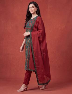 Green printed pure cotton kurta trouser dupatta set 4