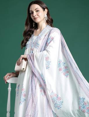 White printed pure cotton kurta trouser dupatta set 1