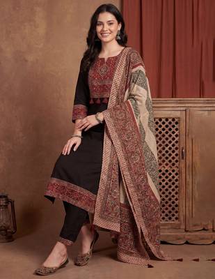 Black printed pure cotton kurta trouser dupatta set 1