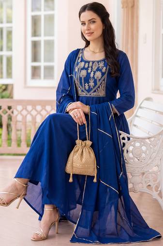 Blue embroidered silk blend kurta trouser dupatta set