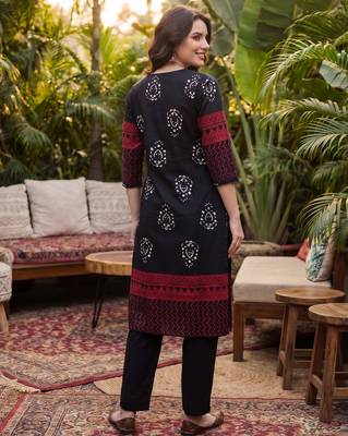 Black printed pure cotton kurta trouser dupatta set 3